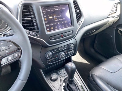 2023 Jeep Cherokee Altitude Lux