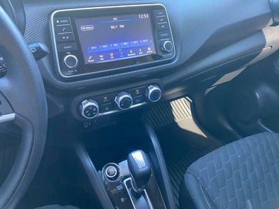 2021 Nissan Kicks S