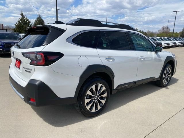 2025 Subaru Outback Touring