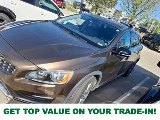 2015 Volvo V60 Cross Country T5