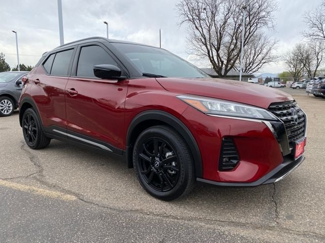 2023 Nissan Kicks SR