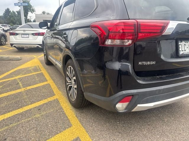 2017 Mitsubishi Outlander SE