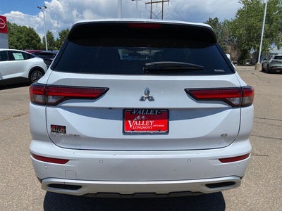 2024 Mitsubishi Outlander SE