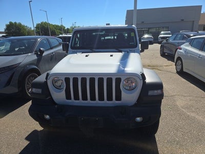 2020 Jeep Gladiator Sport