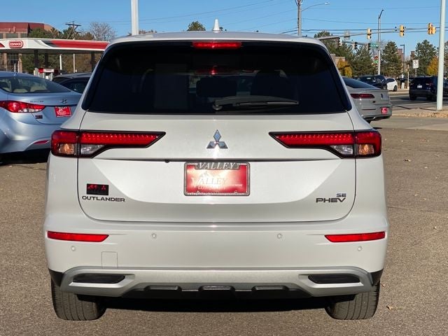 2024 Mitsubishi Outlander PHEV SE