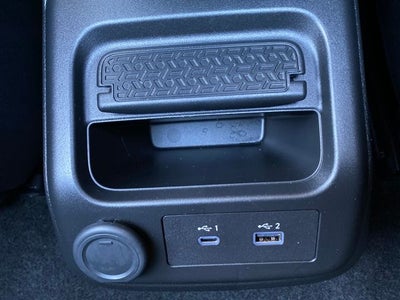 2025 Nissan Ariya ENGAGE e-4ORCE