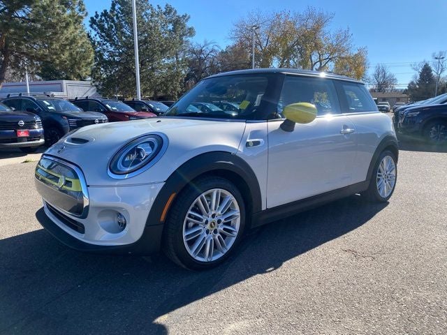2021 MINI Cooper SE Electric Signature