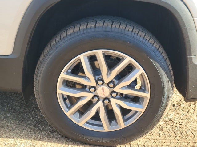 2017 GMC Acadia SLE-2