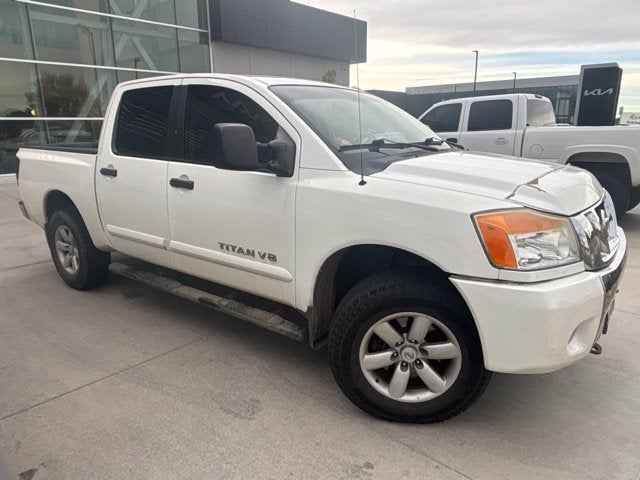 2012 Nissan Titan SV