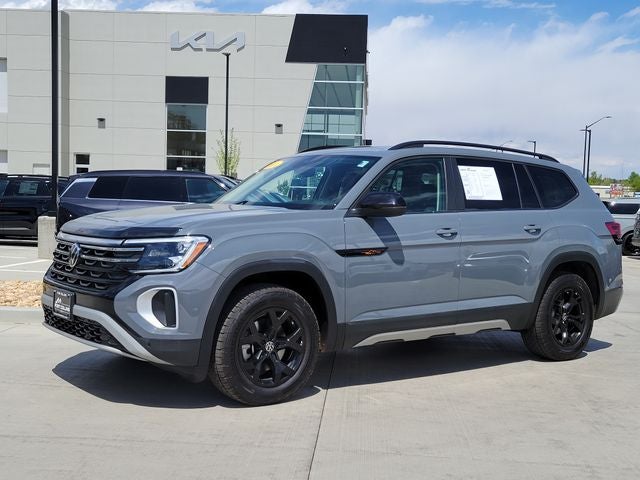 2024 Volkswagen Atlas 2.0T Peak Edition SE w/Technology