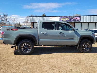 2022 Toyota Tacoma TRD Off-Road V6