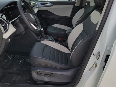 2025 Volkswagen Taos 1.5T SEL
