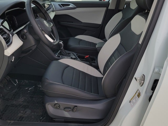 2025 Volkswagen Taos 1.5T SEL