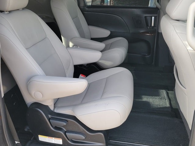 2015 Toyota Sienna Limited 7 Passenger