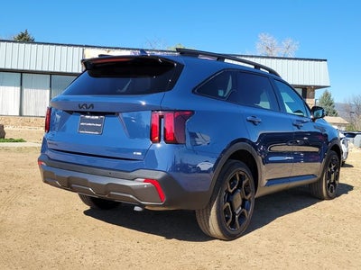 2025 Kia Sorento X-Line EX