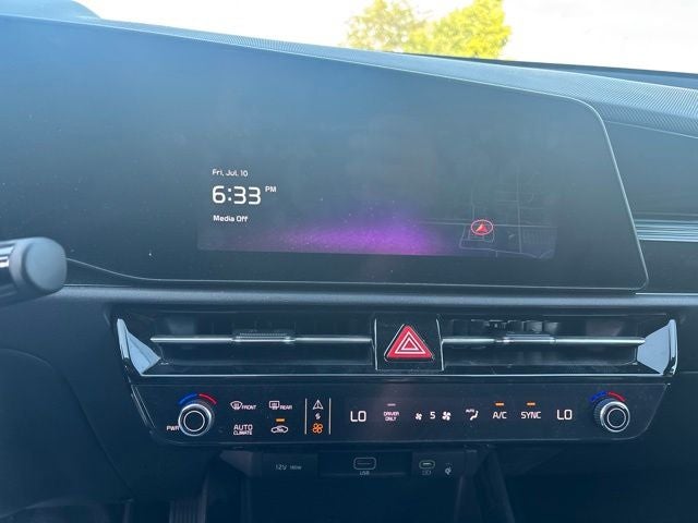 2024 Kia Niro Plug-In Hybrid EX