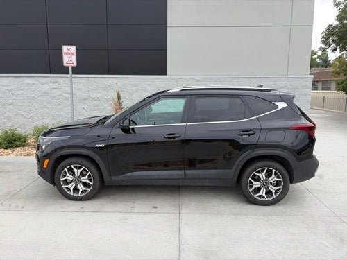 2022 Kia Seltos EX