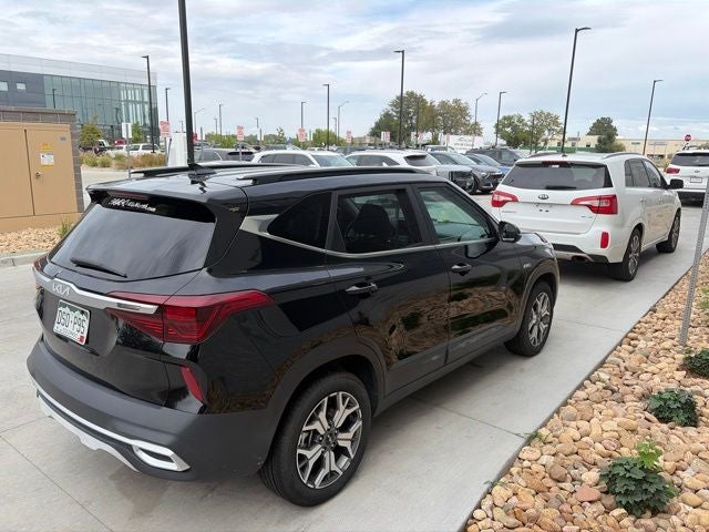 2022 Kia Seltos EX