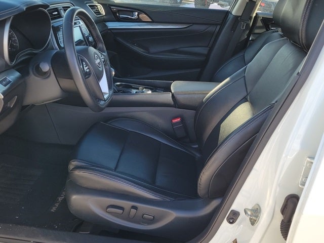 2023 Nissan Maxima SV