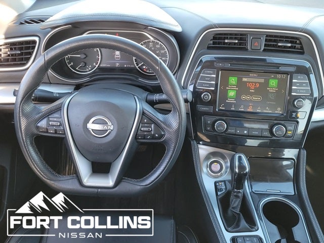 2023 Nissan Maxima SV