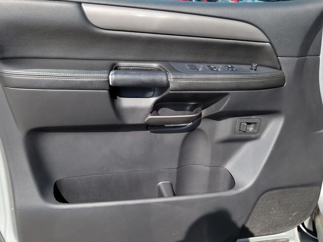 2010 Nissan Armada SE