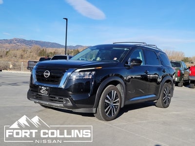 2024 Nissan Pathfinder Platinum