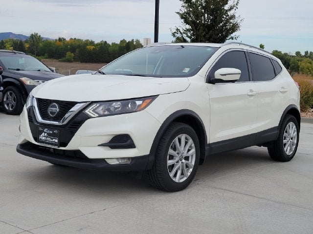 2022 Nissan Rogue Sport SV