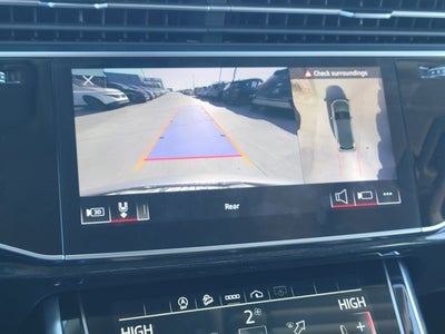 2022 Audi Q7 55 Premium Plus quattro